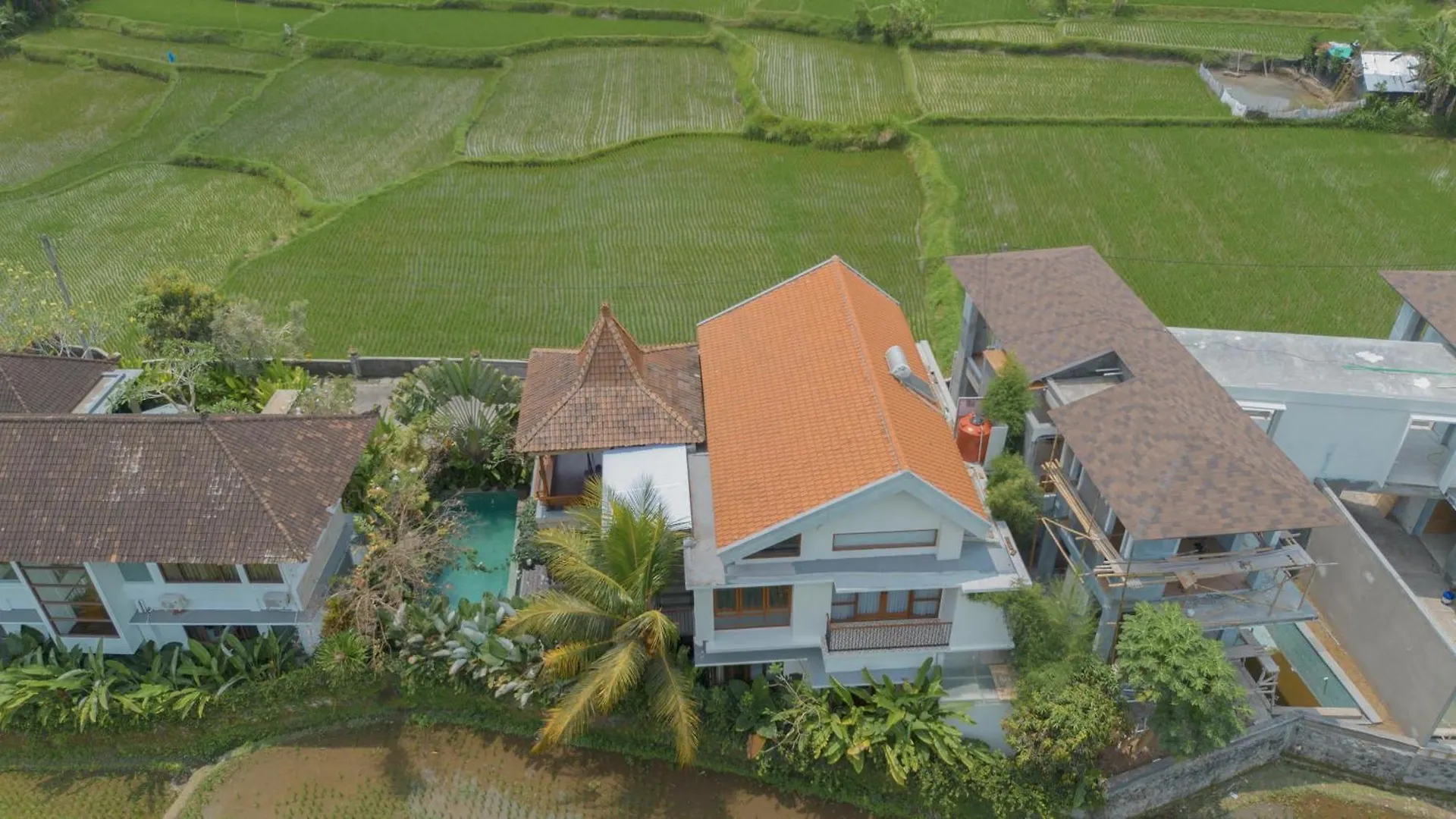 Laxmi Villa Ubud 5Br 0*, אובוד